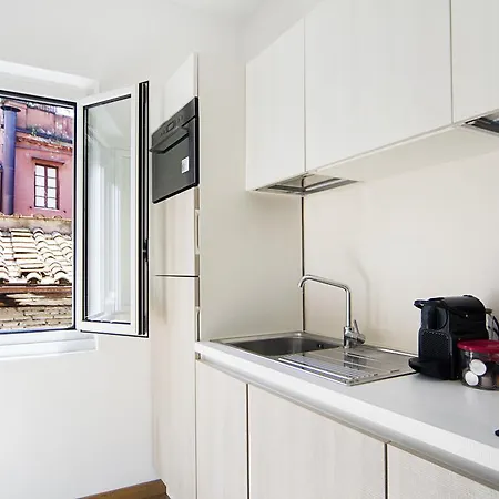 Casa Bella Pantheon 3* روما