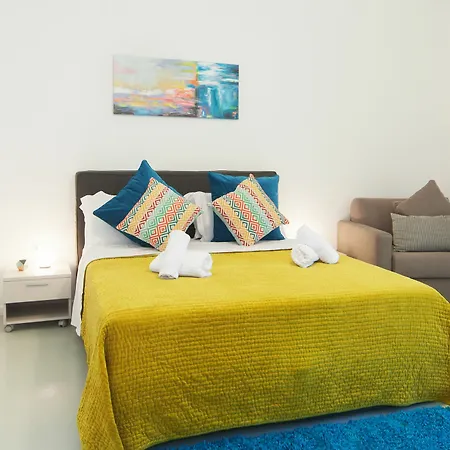 Casa Bella Pantheon 2* روما